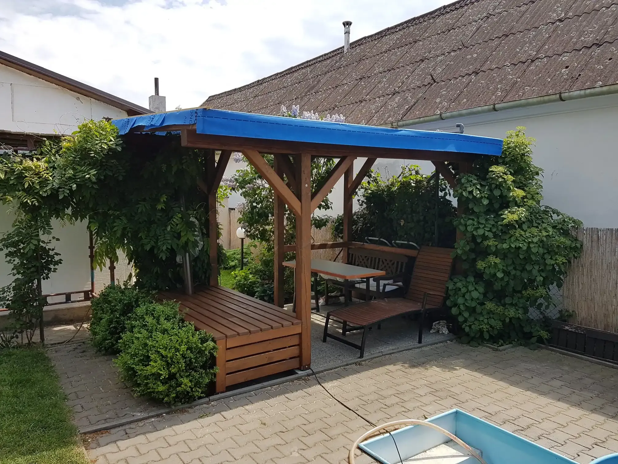 Pergola